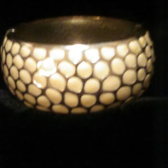 Vintage Bracelet - Picture 2 of 3